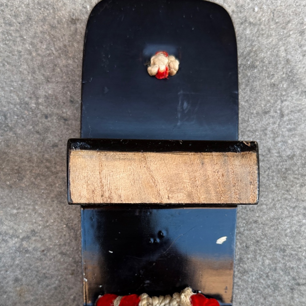 Authentic Japanese Black Wooden Geta - Picture 7 of 7